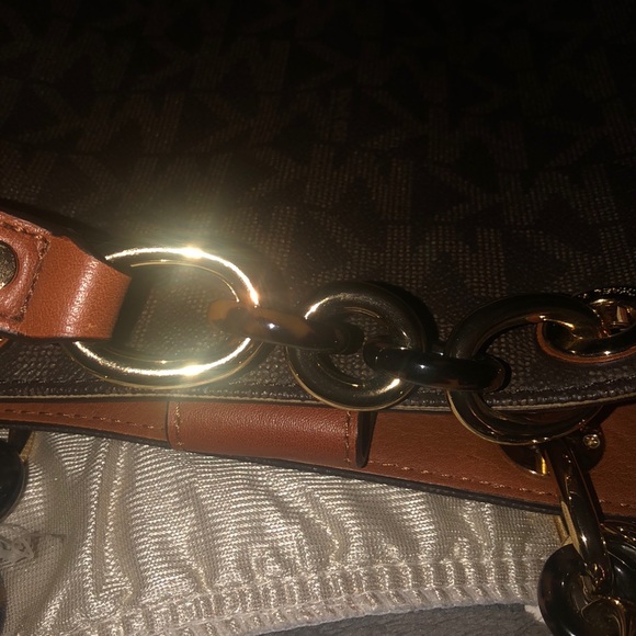 Michael Kors Cynthia Brown Satchel - Picture 6 of 7